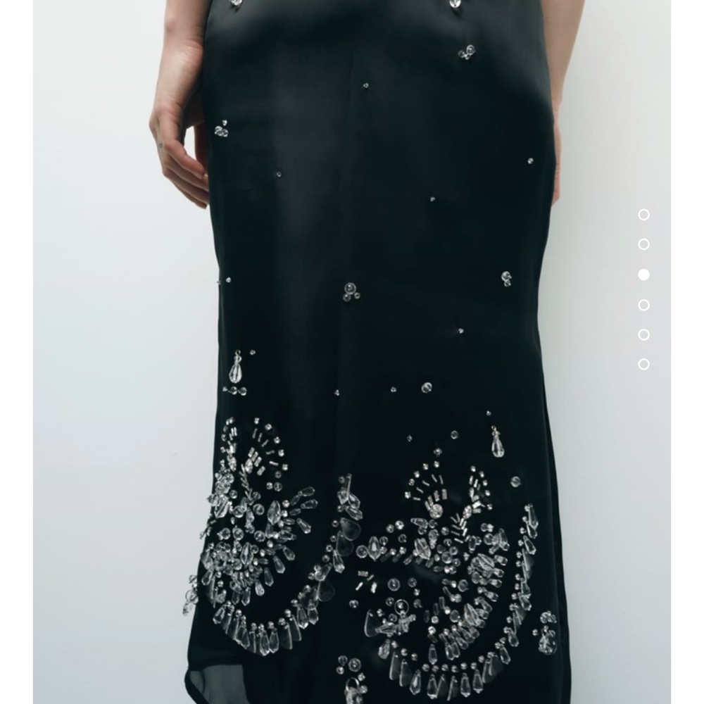 ZARA 2PIECES LIMITED EDITION JEWEL TRIM SATIN EFFECT SKIRT AND TOP - Picture 4 of 11